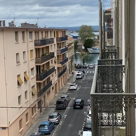 Studio Refait A Neuf Depuis L'annee Derniere Quartier Gare Apartment Sete